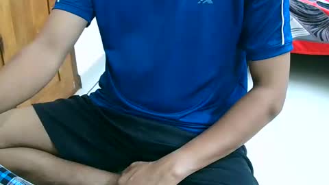 Inglorious Hairy Uncut online show from 4, 12, 2024