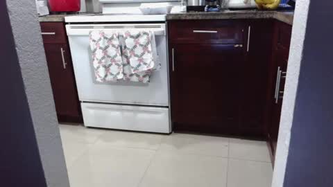 inkcouple27 online show from 10, 1, 2026