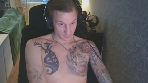 inkedsweed69 online show from 15, 12, 2025