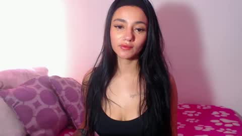 Abril online show from 26, 11, 2025