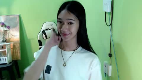 Reign online show from 28, 10, 2025