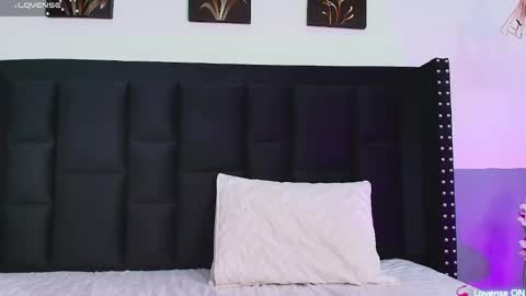 SELENA  online show from 25, 12, 2024