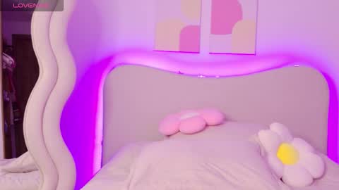 SELENA  online show from 7, 11, 2025