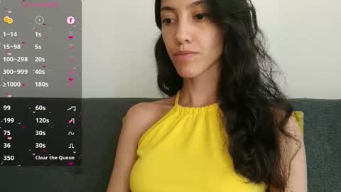 Laroa online show from 5, 3, 2025