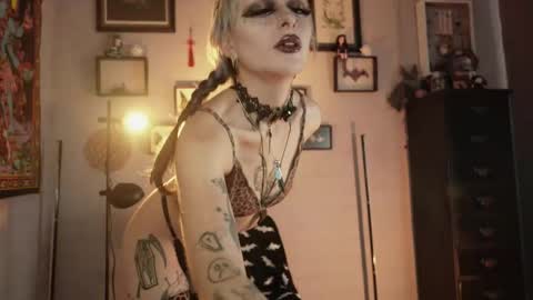   SANIA  online show from 18, 3, 2026