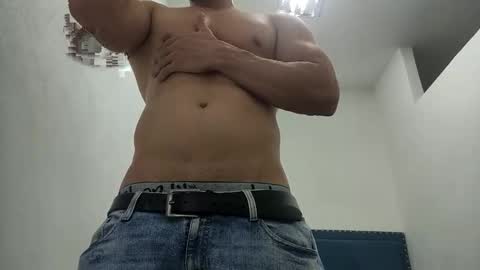 INSTAGRAM  camilodlx online show from 16, 12, 2025