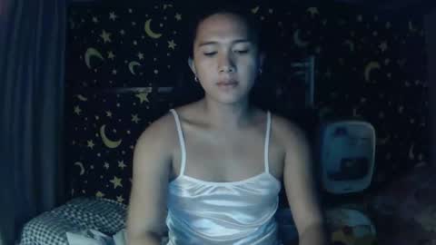 Snapshot of insulting_whoreifica chatting on 22, 11, 2025 MAXINE online show from 22, 11, 2025