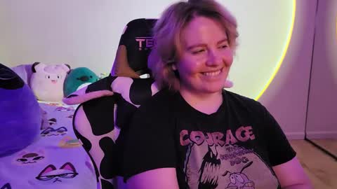 Faye online show from 19, 1, 2025