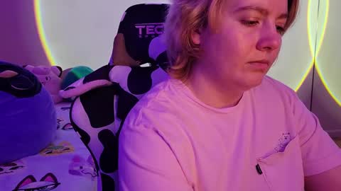 Faye online show from 31, 1, 2025