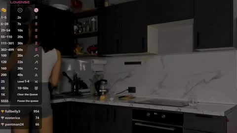 Bernadette  Join  online show from 21, 12, 2024