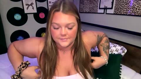Snapshot of interracialfun379687 chatting on 29, 4, 2026 interracialfun379687 online show from 29, 4, 2026