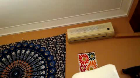 Snapshot of intimatetales chatting on 18, 2, 2025 Africa online show from 18, 2, 2025