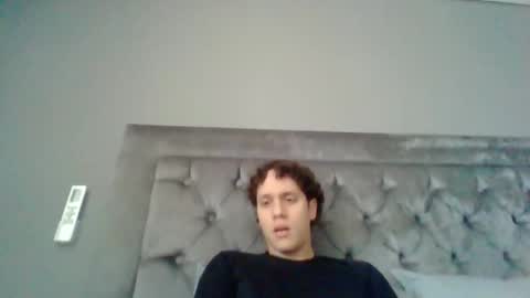 WillyTripleXxx online show from 18, 4, 2026