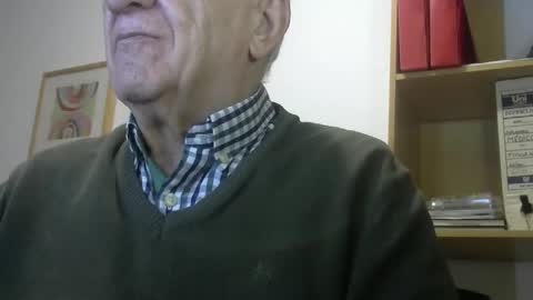 Snapshot of investigator310 chatting on 21, 12, 2024 investigator310 online show from 21, 12, 2024