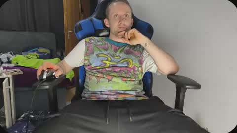 Snapshot of ipipo42o chatting on 21, 5, 2026 DrownMentally online show from 21, 5, 2026