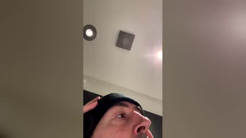 ipontiltfullify online show from 22, 12, 2025