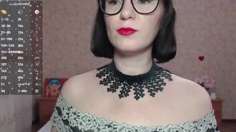 Snapshot of irenlarasani chatting on 5, 2, 2025 IrenLarasani online show from 5, 2, 2025