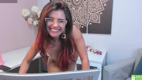 Snapshot of iriis_rosse chatting on 17, 1, 2025 Iris Rosse online show from 17, 1, 2025