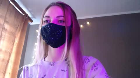 Lily online show from 11, 9, 2025