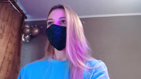 Lily online show from 9, 11, 2025