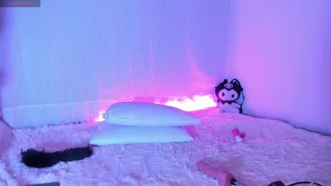  Iris  online show from 20, 2, 2025