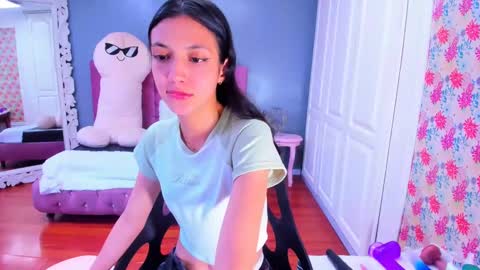 Iris online show from 25, 1, 2025