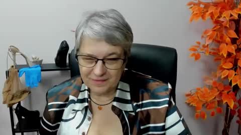 I R I S online show from 11, 12, 2024