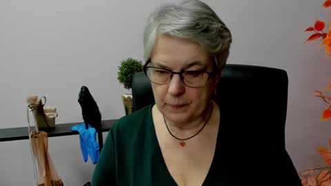 I R I S online show from 14, 2, 2025