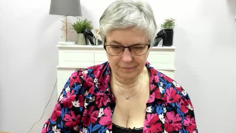 I R I S online show from 25, 3, 2026