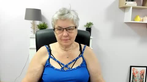 I R I S online show from 10, 6, 2026