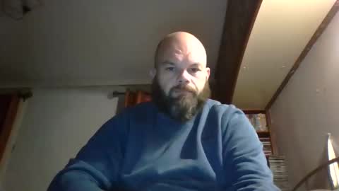 Snapshot of irishadz chatting on 12, 10, 2025 irishadz online show from 12, 10, 2025