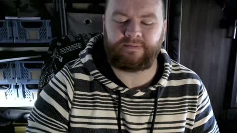 Snapshot of irishdaddy24 chatting on 15, 12, 2024 twitter theirishman205 online show from 15, 12, 2024