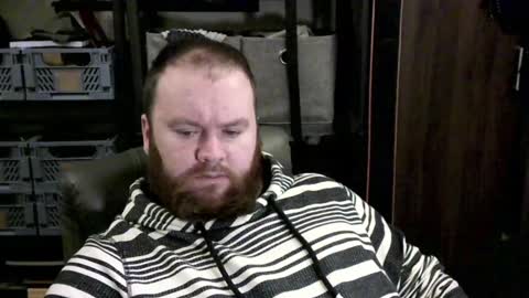 Snapshot of irishdaddy24 chatting on 4, 1, 2025 twitter theirishman205 online show from 4, 1, 2025