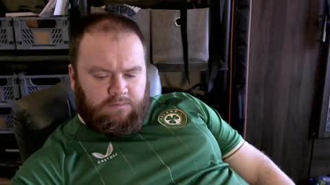 Snapshot of irishdaddy24 chatting on 7, 1, 2025 twitter theirishman205 online show from 7, 1, 2025