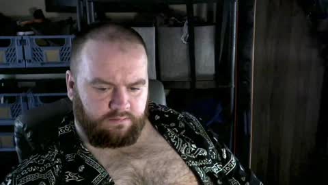 Snapshot of irishdaddy24 chatting on 3, 2, 2025 twitter theirishman205 online show from 3, 2, 2025