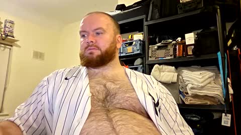 Snapshot of irishdaddy24 chatting on 14, 11, 2025 twitter theirishman205 online show from 14, 11, 2025