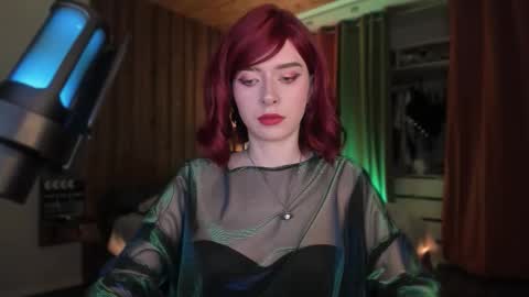 Miss Iris Fansly Miss Iris new inst.  online show from 14, 11, 2025