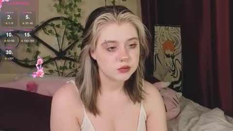 I am Cutie Iris3 online show from 20, 11, 2025