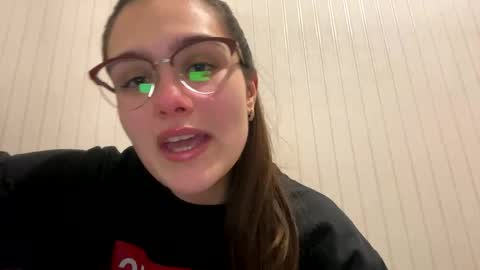 irisss31 online show from 6, 2, 2025