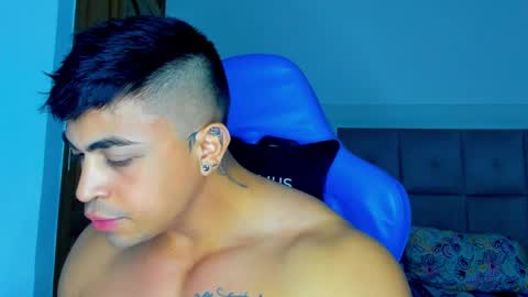 Iron online show from 4, 2, 2025