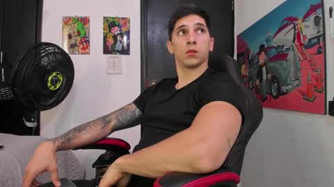 Snapshot of ironflex1 chatting on 14, 1, 2025 Jake online show from 14, 1, 2025