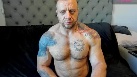 Snapshot of ironhulk22 chatting on 20, 6, 2026 ironhulk22 online show from 20, 6, 2026