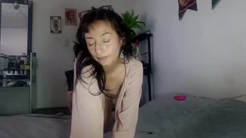 isa_babysweet online show from 5, 7, 2026