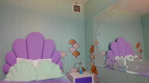    online show from 7, 1, 2025