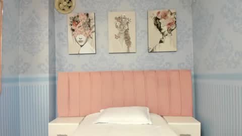    online show from 21, 1, 2025