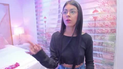    online show from 22, 9, 2025