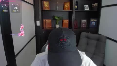 Snapshot of isaacblack_ chatting on 4, 10, 2025 IsaacBlack online show from 4, 10, 2025