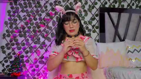 Snapshot of isabel_jamess chatting on 30, 11, 2025 Isa online show from 30, 11, 2025