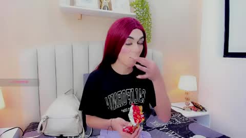 isabel_palmer online show from 8, 6, 2026