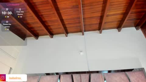 Snapshot of isabel_roux chatting on 19, 1, 2025 Isabel online show from 19, 1, 2025